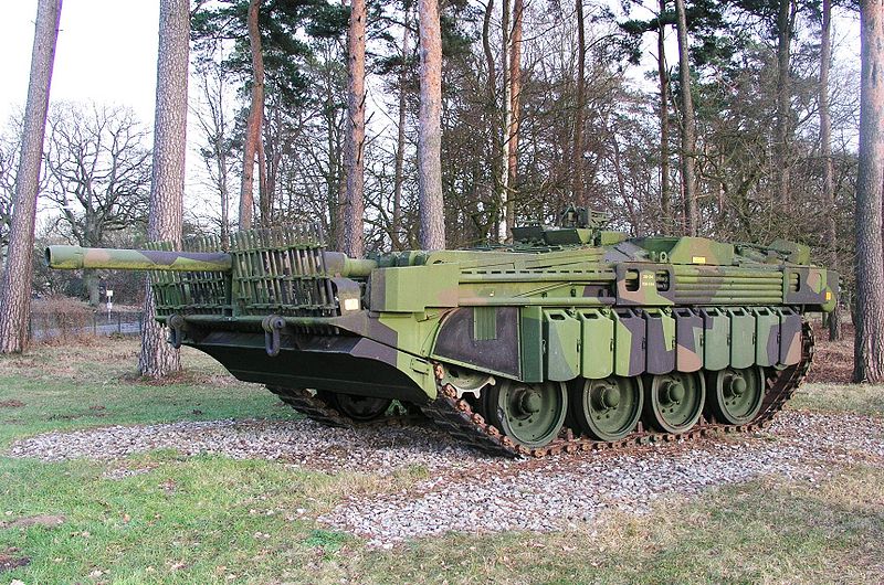 Stridsvagn 103 (S-tank).